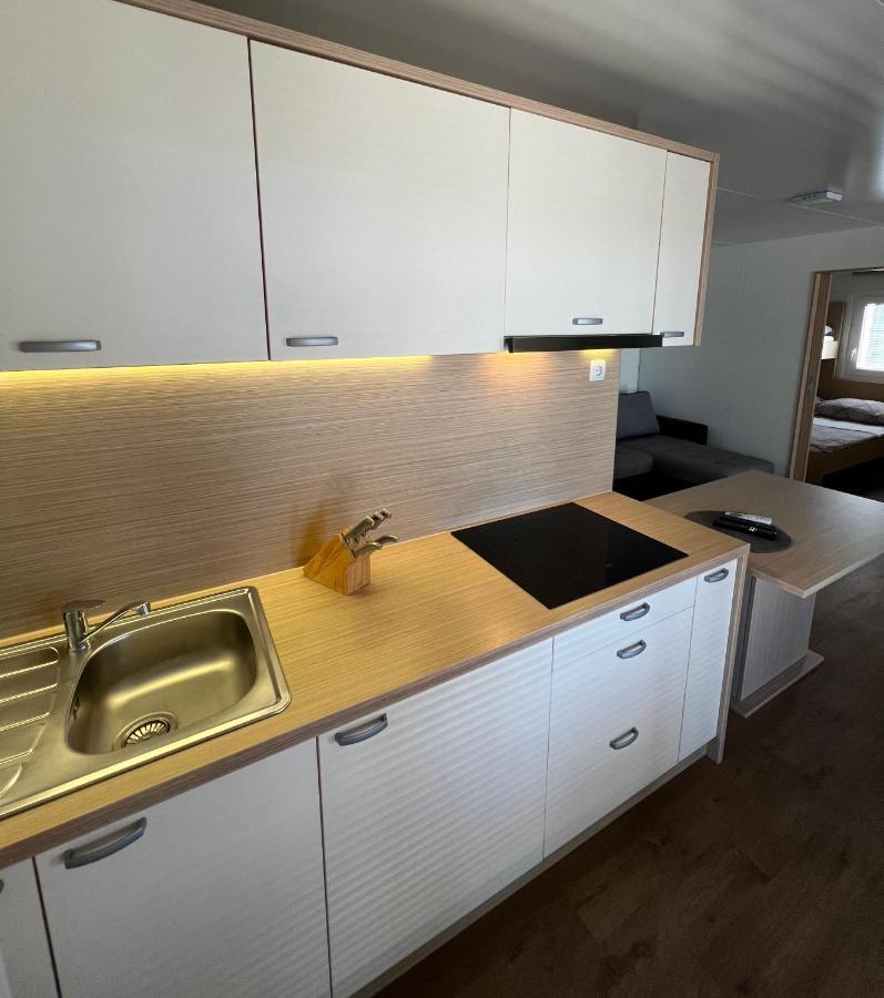 Zen Murter Mobil Home Бетина Экстерьер фото